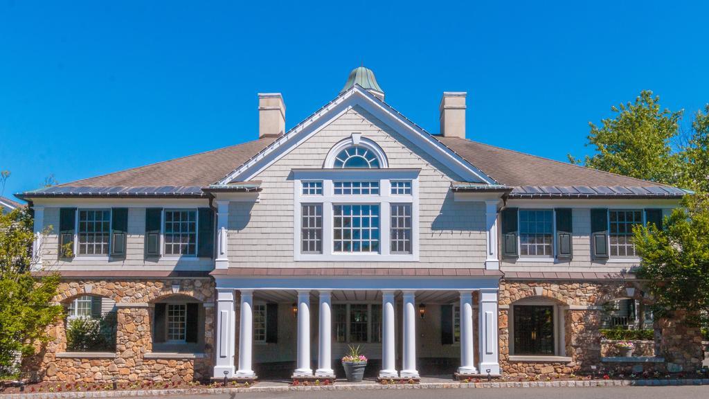 The Olde Mill Inn Basking Ridge Bagian luar foto