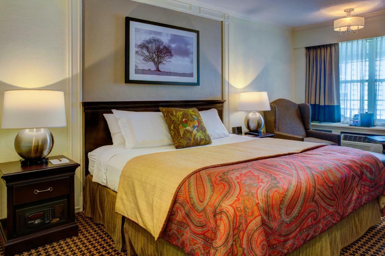 The Olde Mill Inn Basking Ridge Bagian luar foto